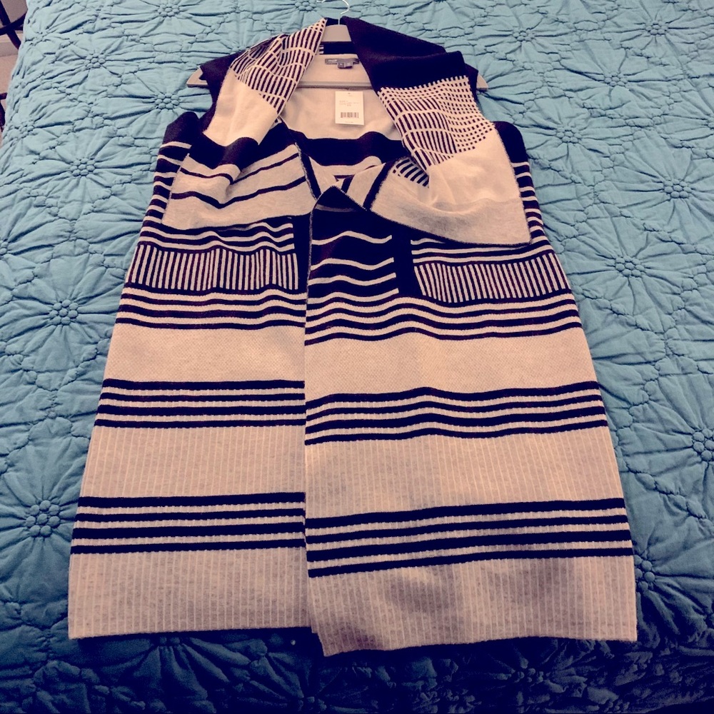 NWT Vince Sleeveless Open Front Cardigan
